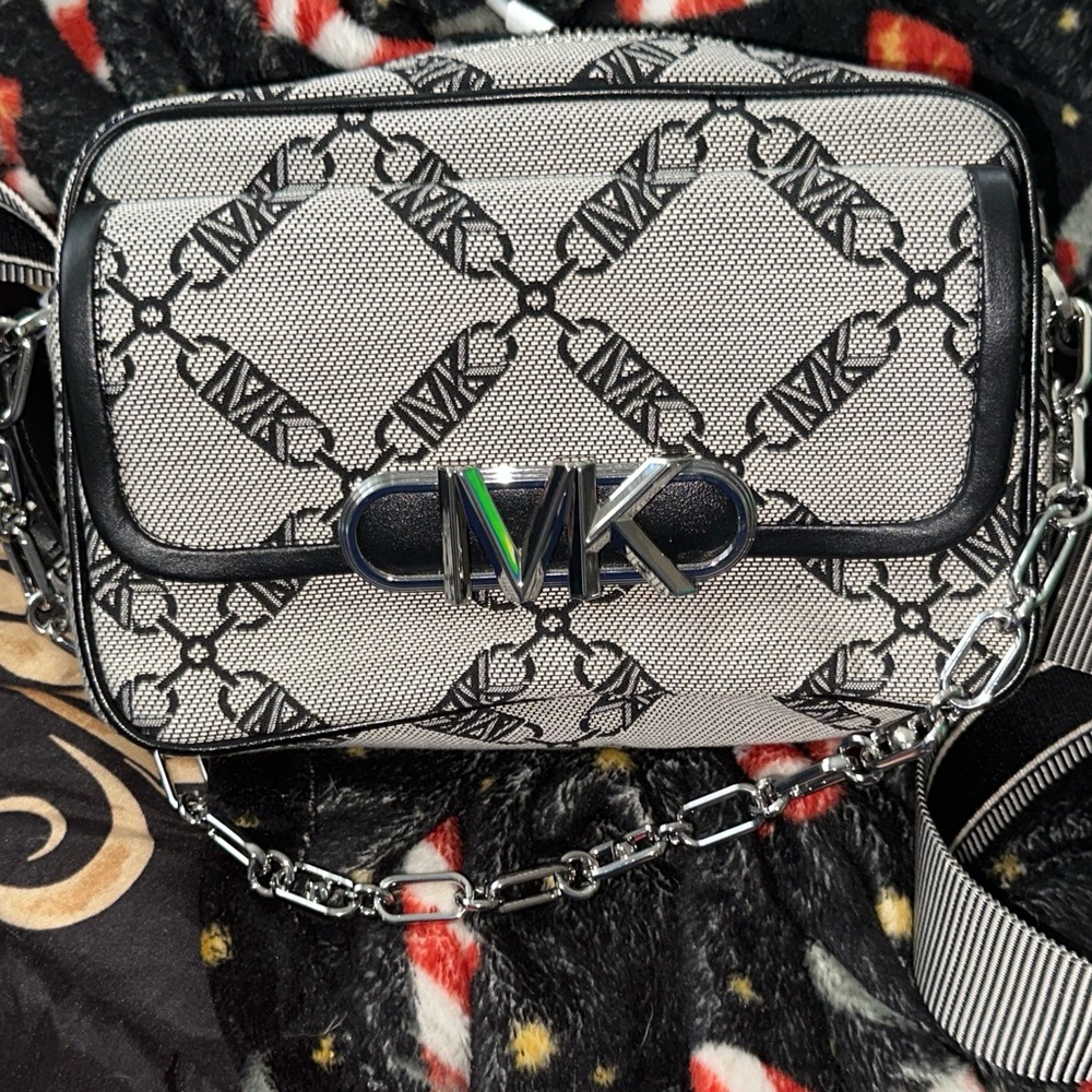 Authentic Michael Kors purse